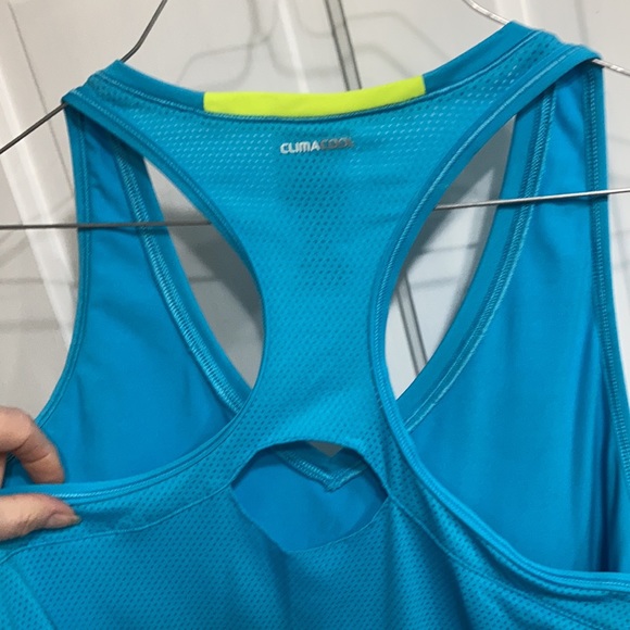 Key-hole Racer Back Adidas Clima Cool Athletic Tank Top - Picture 3 of 5
